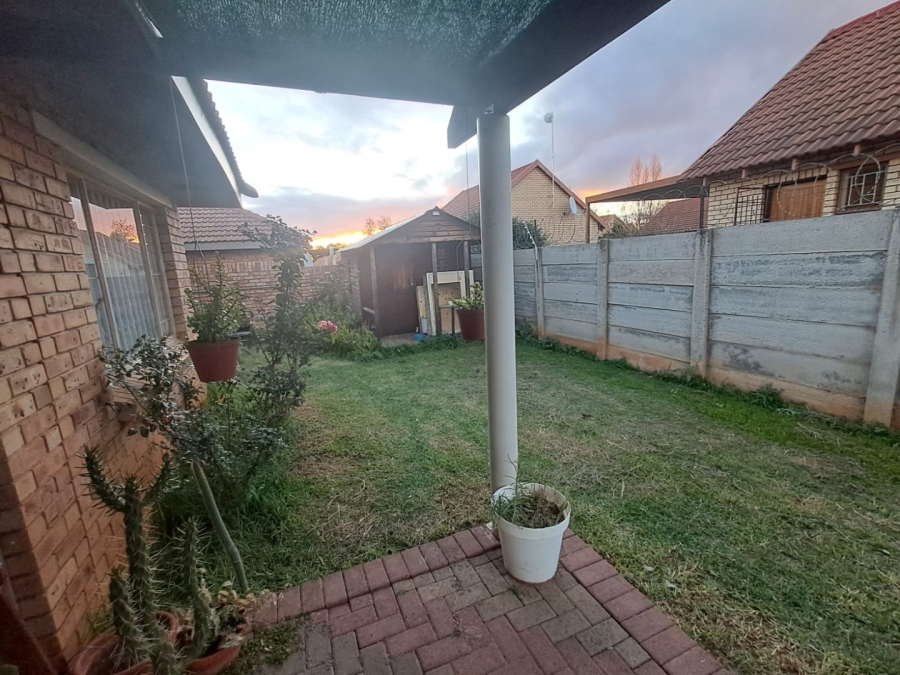 To Let 3 Bedroom Property for Rent in Langenhovenpark Free State